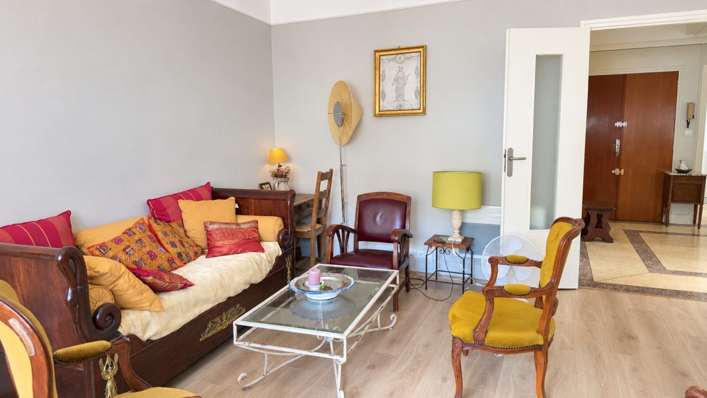 Appartement de 87 m² à Hyères en viager occupé – photo 3