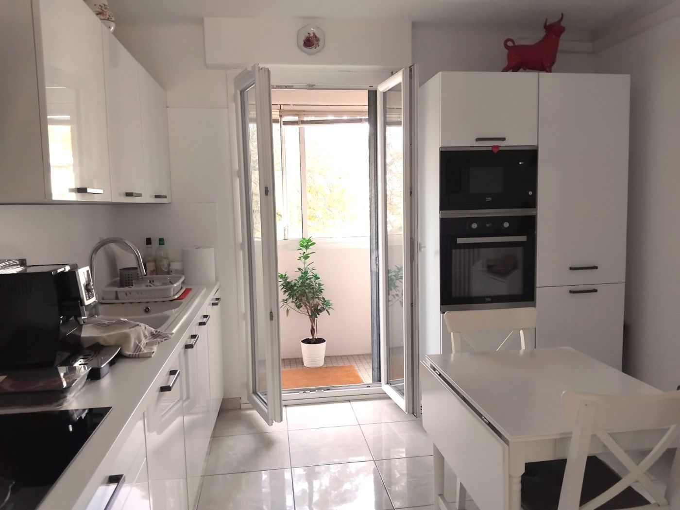 Appartement de 77 m² à Marignane en viager occupé – photo 3
